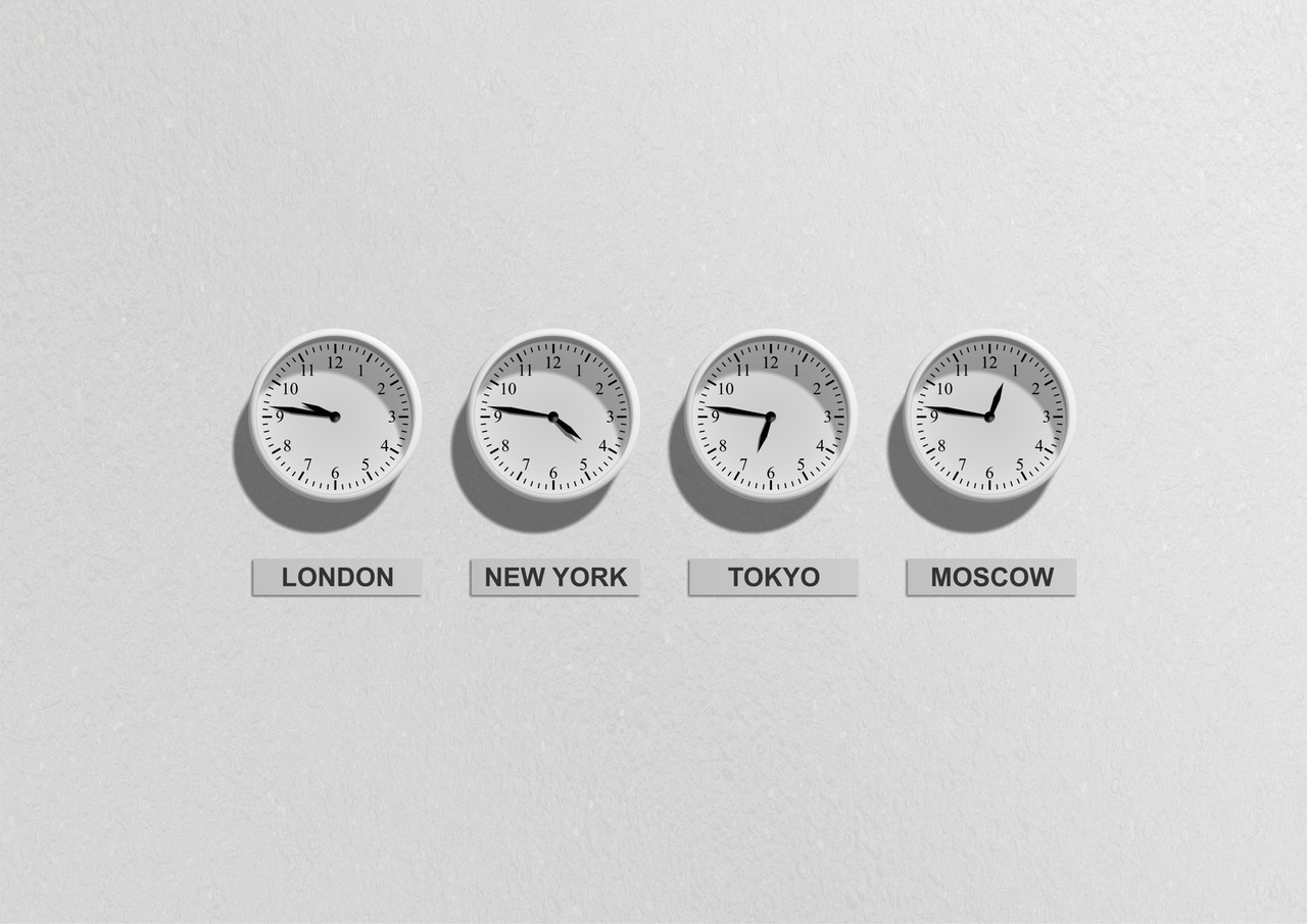 Navigating Timezones: Three Strategies for Expanding Businesses